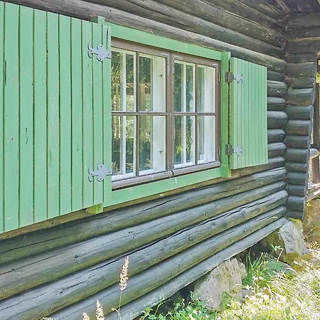 A Well-equipped Log In Nuuksio National Park Appartement Espoo
